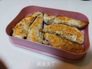 牛牛的减肥餐—煎鸡胸的做法步骤：6