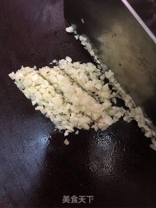 蒜蓉金针菇蒸白贝的做法步骤：2