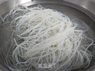 葱油拌冷面的做法步骤:3