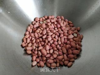 辣味花生的做法步骤:3