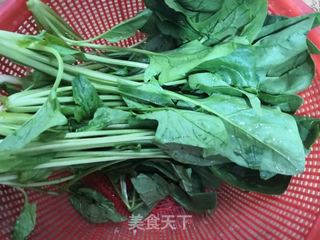 菠菜鸡蛋糕的做法步骤:2