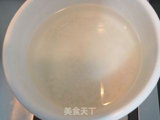 桃胶红糖美颜粥的做法步骤:5