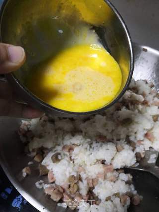 菠萝炒饭的做法步骤:9