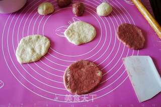 双色花卷的做法步骤:4