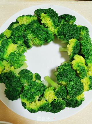 西兰花土豆泥沙拉✅老少咸宜的做法步骤:2