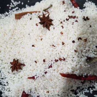 自制五香蒸肉粉的做法步骤:3