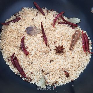 自制五香蒸肉粉的做法步骤:4