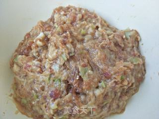 “ 肉食、荤菜 ”蒜香风味丸子的做法步骤:2