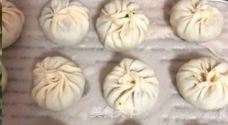 韭菜鸡蛋包子的做法步骤：7