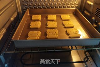 Kitty饼干的做法步骤:11
