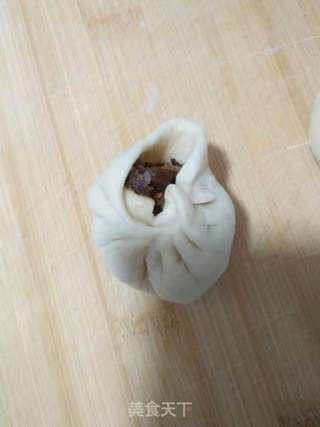 酱肉包子的做法步骤:6