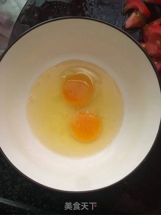 番茄鸡蛋面的做法步骤：3