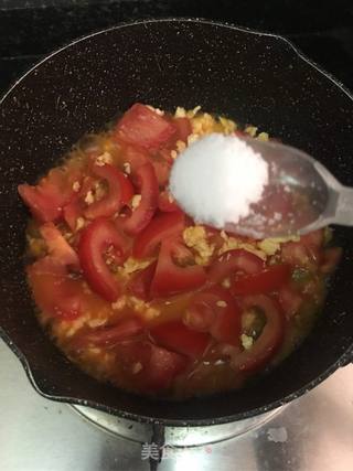 番茄鸡蛋面的做法步骤：8