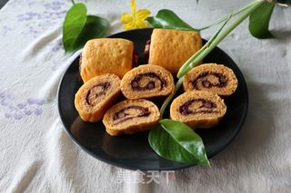 南瓜豆沙卷的做法步骤:12
