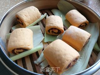南瓜豆沙卷的做法步骤:10