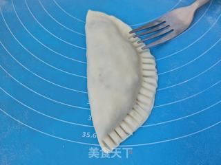 梅干菜鸡蛋馅盒子的做法步骤:8