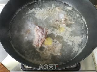 山药排骨汤的做法步骤:2