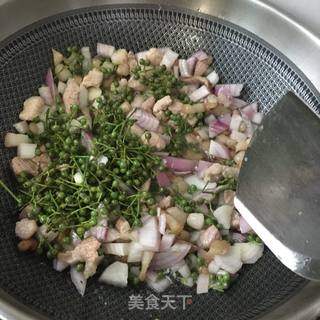 藤椒肉丁酱的做法步骤:13