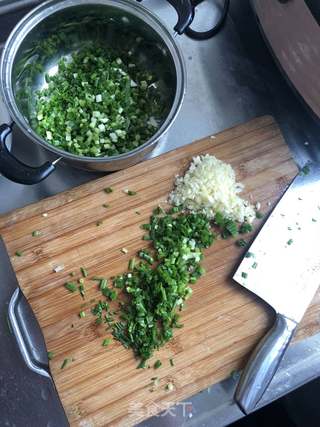 小葱香菇肉包的做法步骤:3