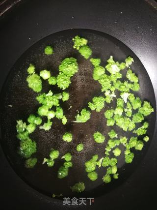 蕃茄西兰花捞面的做法步骤:3