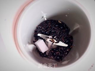 黑米黑豆豆浆的做法步骤:2