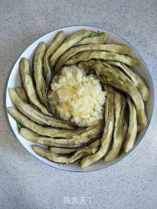 蒜蓉拌茄子的做法步骤:11