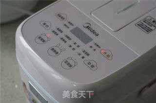 枸杞桂圆莲子汤的做法步骤:6