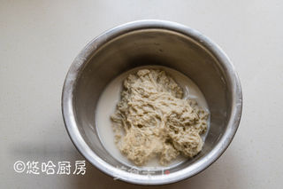 凉拌烤麸的做法步骤:2