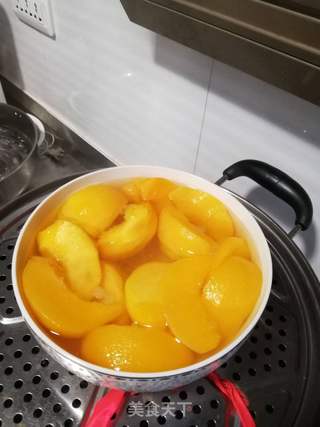 黄桃罐头的做法步骤：4