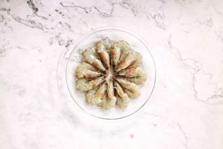 海盐烤大虾的做法步骤:2
