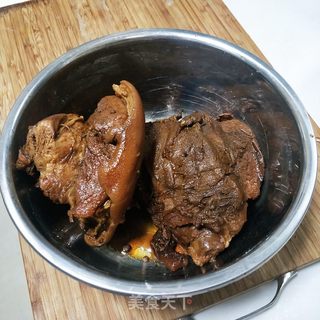 【重庆烧腊】卤牛肉的做法步骤:11