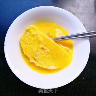煎馒头片的做法步骤：3