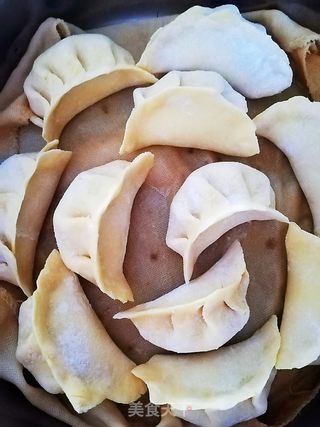 玉米面蒸饺的做法步骤:8
