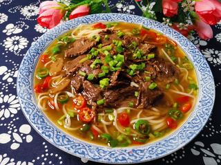 榨菜牛肉面的做法步骤:10