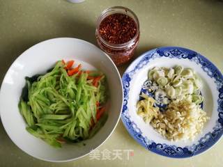 油泼鸡蛋面的做法步骤:19