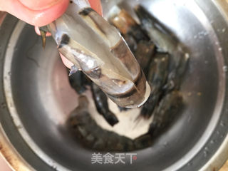 海虾蒜香面的做法步骤：3