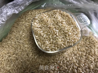 鸡肉糙米藜麦竹筒饭的做法步骤：1