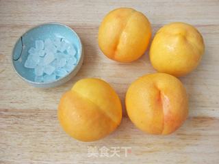 冰糖罐头的做法步骤:2