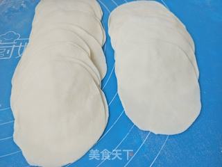 酸菜肉馅水饺的做法步骤:7