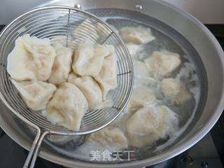 酸菜肉馅水饺的做法步骤:11