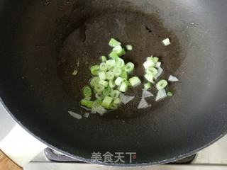 辣白菜芝士焗饭的做法步骤:2