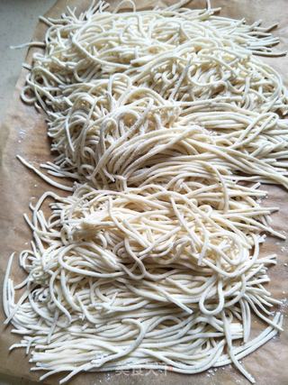 番茄肉丝豆角焖面的做法步骤:2
