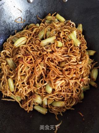 番茄肉丝豆角焖面的做法步骤:16