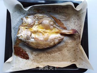 香酥烤黄鱼的做法步骤:7
