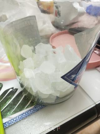 那诱人的一抹翠绿~腊八蒜的做法步骤:3