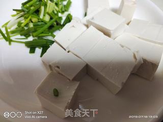 鲜虾油豆腐面的做法步骤：1
