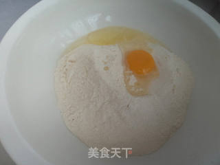 番茄手工螺旋面的做法步骤：1
