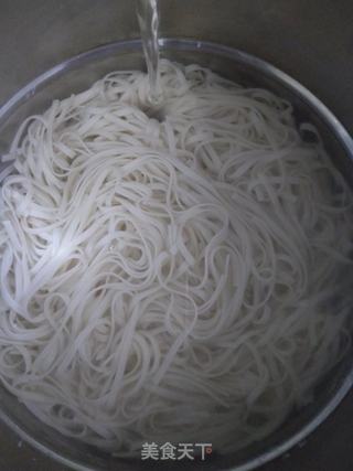 西红柿汤面的做法步骤:3