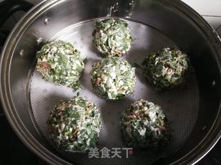 蒸马蜂菜馍的做法步骤:8