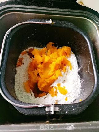 扯南瓜面的做法步骤:4